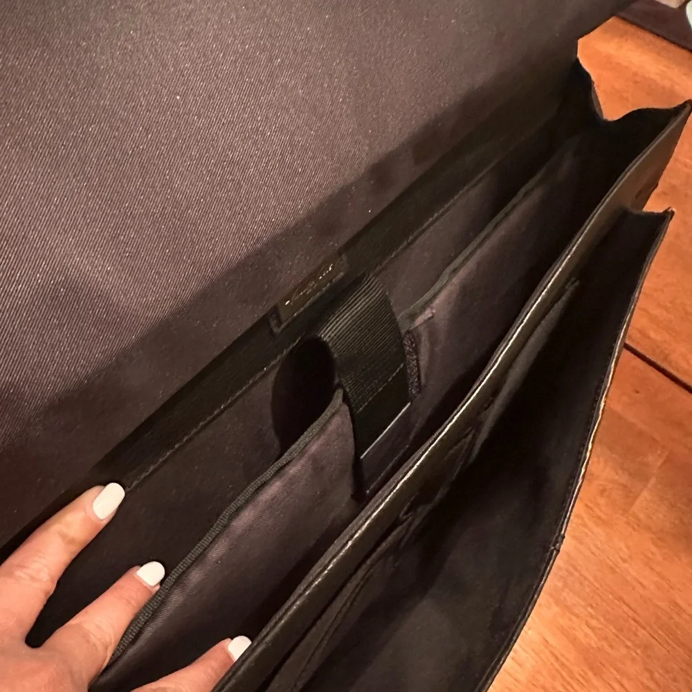 Kenneth Cole New York Black Leather Messenger Briefcase with Detachable Strap